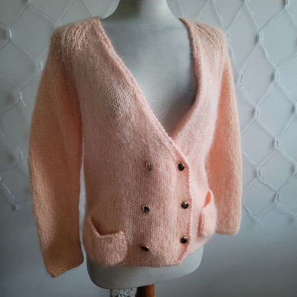 - Vintage Cardigan • Soft Pink w/ Gold Buttons • Front Pockets • Medium/Large - Picture 1 of 5